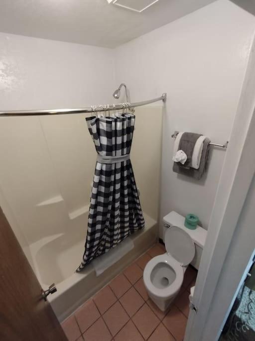 סטילווטר Hotel 2 Queen Beds Hotel Room 220 Booking מראה חיצוני תמונה